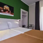 Green Class Hotel Astoria