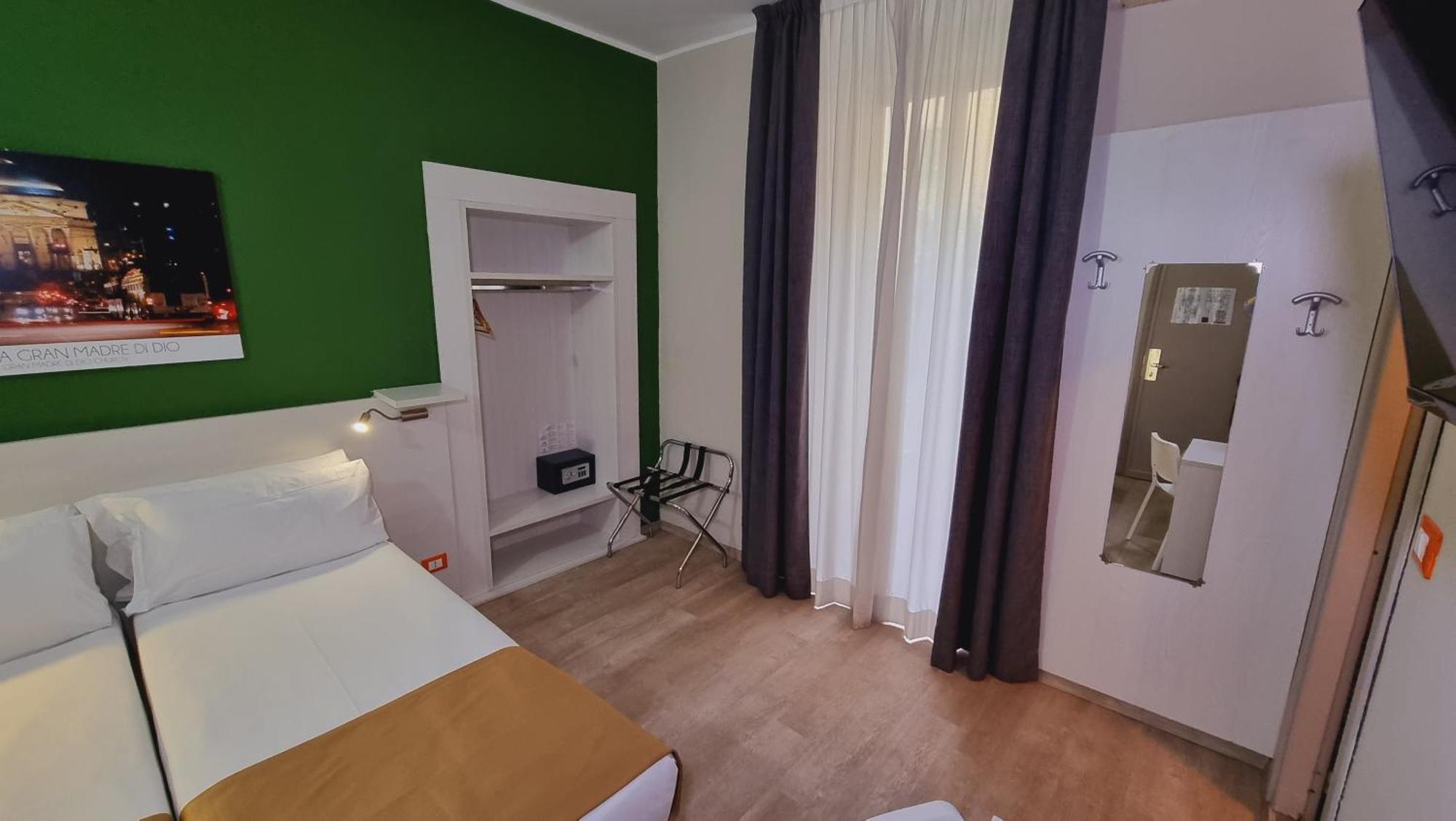 Hotel Class Astoria 3*